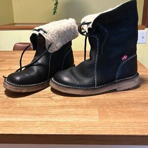 Duckfeet Arhus boot. Black. Size 39 European/Size 8
